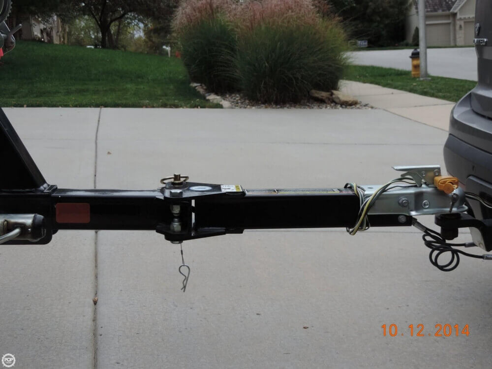 2011 Bayliner 17 - Photo #10